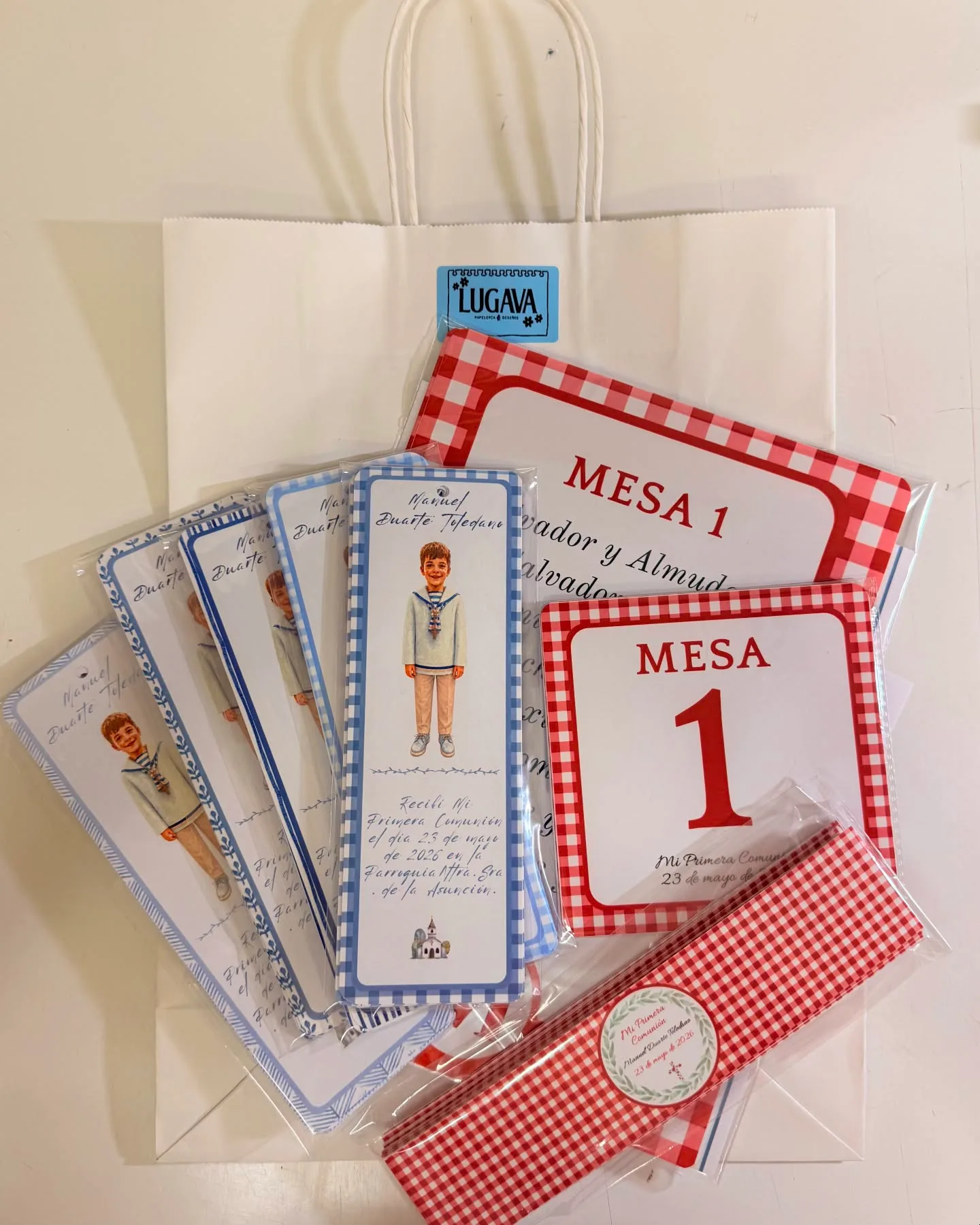 Diseño de Papelería Personalizada para Eventos